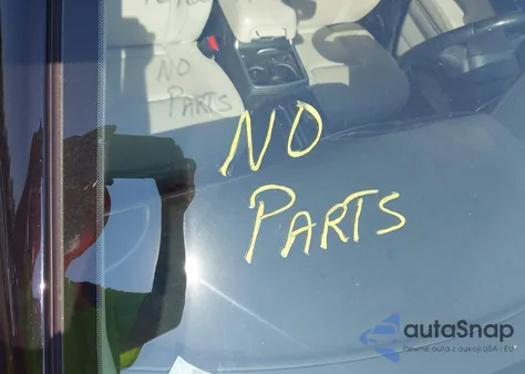 2018 Chrysler 300 Limited Awd z USA, uszkodzony, nr VIN 2C3CCAKG7JH231645